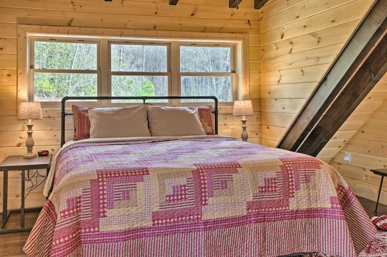 Hilltop Cabin On 5 Acres With Hot Tub And Waterfall! Bryson City Dış mekan fotoğraf