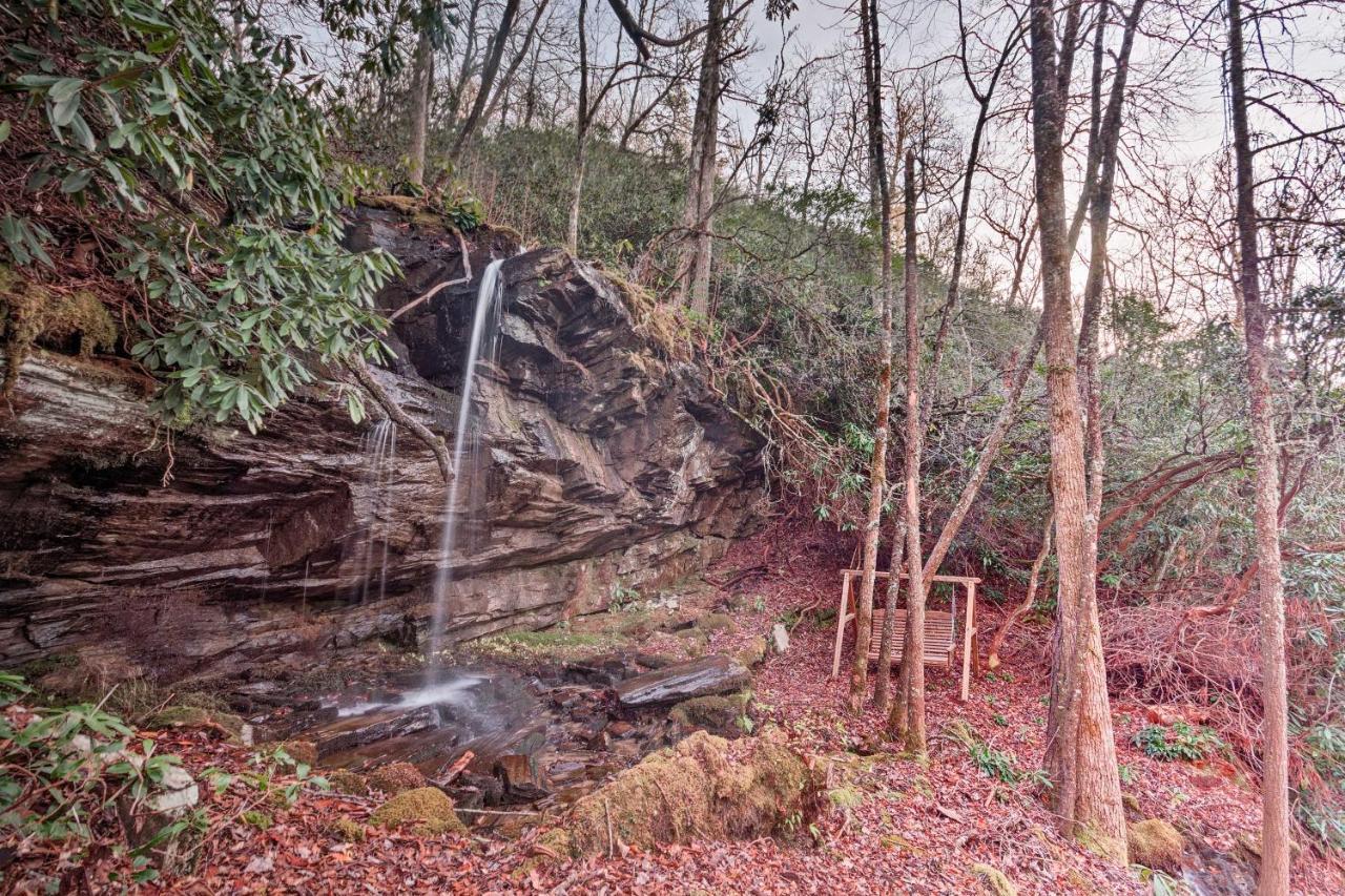 Hilltop Cabin On 5 Acres With Hot Tub And Waterfall! Bryson City Dış mekan fotoğraf